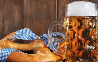 Oktoberfest-pretzel-beer